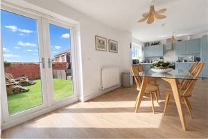 Dining Area- click for photo gallery